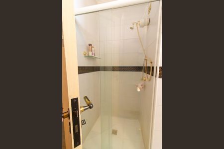 Apartamento à venda com 90m², 2 quartos e sem vaga Apartamento à venda com 90m², 2 quartos e sem vagaBanheiro