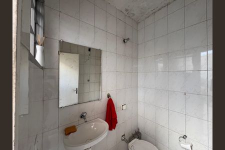 Casa à venda com 160m², 3 quartos e 3 vagas Casa à venda com 160m², 3 quartos e 3 vagasBanheiro de serviço