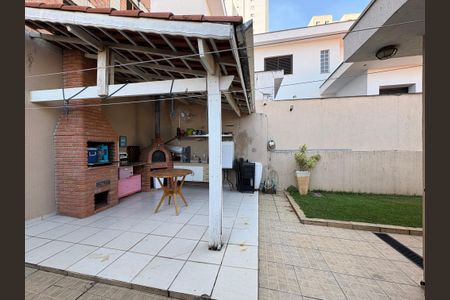 Casa à venda com 160m², 3 quartos e 3 vagas Casa à venda com 160m², 3 quartos e 3 vagasChurrasqueira/ Quintal