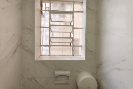 Apartamento para alugar com 93m², 2 quartos e sem vagaBanheiro