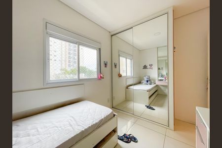 Apartamento à venda com 72m², 3 quartos e 1 vagaQuarto 2