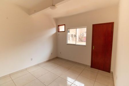 Quarto  de casa de condomínio para alugar com 1 quarto, 50m² em Engenho do Mato, Niterói