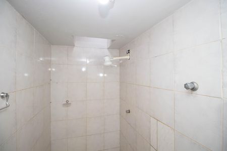 Studio à venda com 45m², 1 quarto e sem vaga Studio à venda com 45m², 1 quarto e sem vagaBanheiro