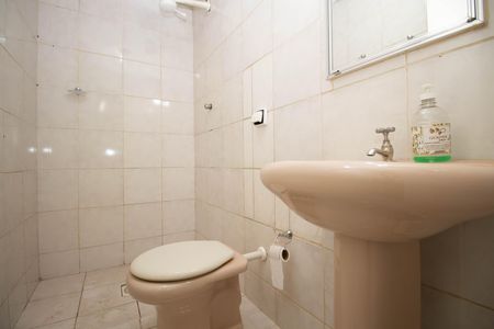 Studio à venda com 45m², 1 quarto e sem vaga Studio à venda com 45m², 1 quarto e sem vagaBanheiro