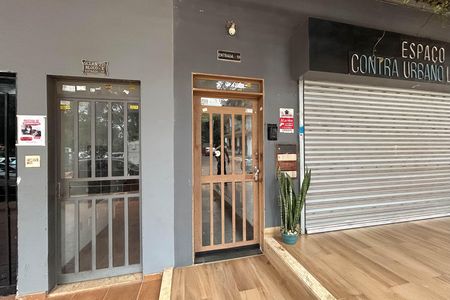 Studio à venda com 45m², 1 quarto e sem vaga Studio à venda com 45m², 1 quarto e sem vagaFachada