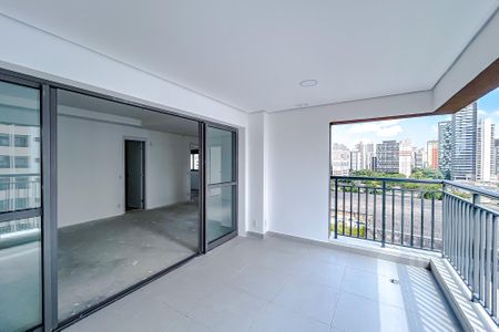 Apartamento à venda com 95m², 2 quartos e 1 vagaVaranda