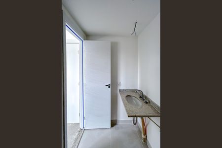 Apartamento à venda com 95m², 2 quartos e 1 vagaBanheiro da Suíte 2