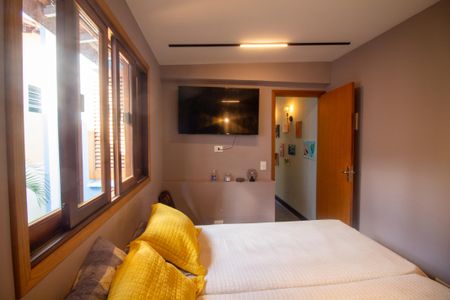 Casa para alugar com 140m², 4 quartos e 2 vagasSuíte 1