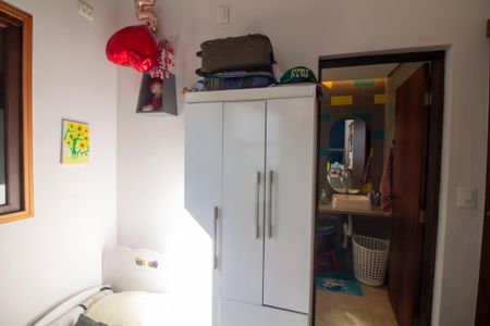 Casa para alugar com 140m², 4 quartos e 2 vagasSuíte 2