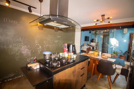 Casa para alugar com 140m², 4 quartos e 2 vagasCozinha