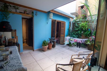 Casa para alugar com 140m², 4 quartos e 2 vagasQuintal