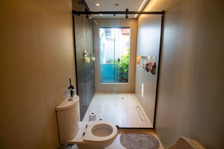 Casa para alugar com 140m², 4 quartos e 2 vagasBanheiro da Suíte 3