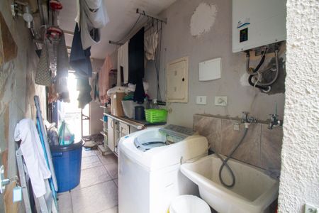 Casa para alugar com 140m², 4 quartos e 2 vagasÁrea de Serviço