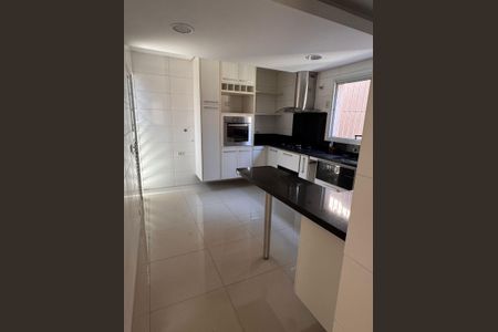 Casa à venda com 182m², 3 quartos e sem vagaCozinha