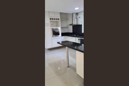 Casa à venda com 182m², 3 quartos e sem vagaCozinha