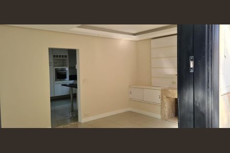 Sala de casa à venda com 3 quartos, 182m² em Balneário São Francisco, Diadema
