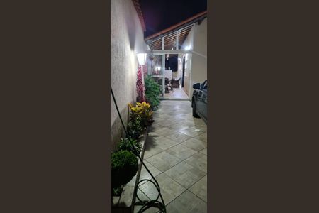 Casa à venda com 182m², 3 quartos e sem vagaÁrea externa