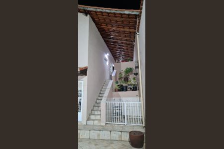 Casa à venda com 182m², 3 quartos e sem vagaÁrea externa