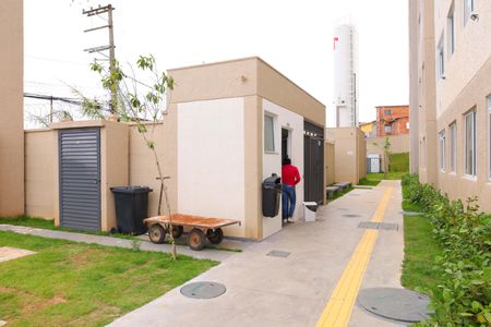 Apartamento para alugar com 40m², 2 quartos e sem vagaÁrea comum - Portaria