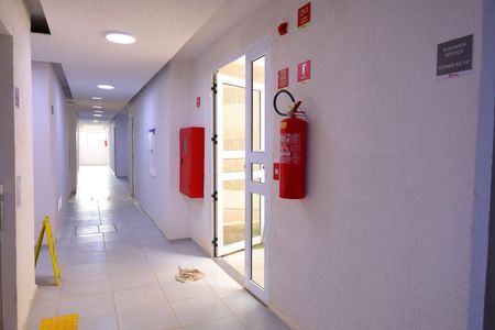 Apartamento para alugar com 40m², 2 quartos e sem vagaÁrea comum - Saguão do prédio