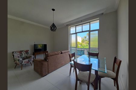 Sala de apartamento para alugar com 3 quartos, 98m² em Canela, Salvador
