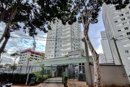Apartamento à venda com 51m², 2 quartos e 1 vagaFachada - Plaquinha