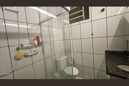 Banheiro de casa à venda com 4 quartos, 140m² em Jardim Ermida Ii, Jundiaí