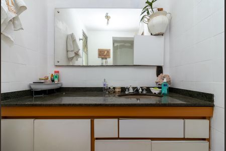 Apartamento à venda com 74m², 3 quartos e 1 vagaBanheiro