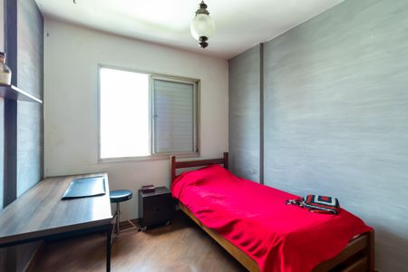 Apartamento à venda com 74m², 3 quartos e 1 vagaQuarto 2