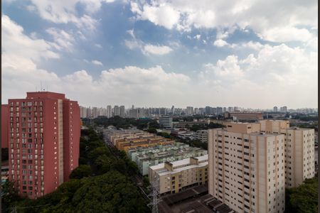 Apartamento à venda com 74m², 3 quartos e 1 vagaÁrea de Serviço - Vista