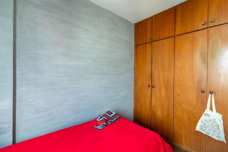 Apartamento à venda com 74m², 3 quartos e 1 vagaQuarto 2