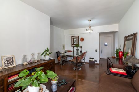 Apartamento à venda com 74m², 3 quartos e 1 vagaSala de Estar