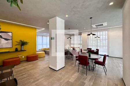 Studio para alugar com 28m², 1 quarto e sem vagaSalão de Festas 