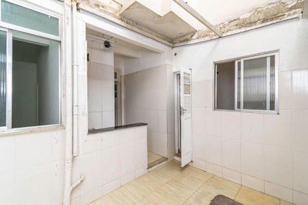 Apartamento à venda com 68m², 2 quartos e sem vaga Apartamento à venda com 68m², 2 quartos e sem vagaÁrea de Serviço