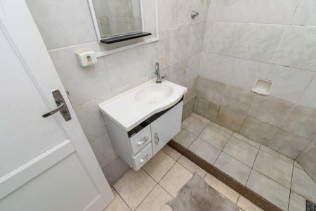 Apartamento à venda com 68m², 2 quartos e sem vaga Apartamento à venda com 68m², 2 quartos e sem vagaBanheiro