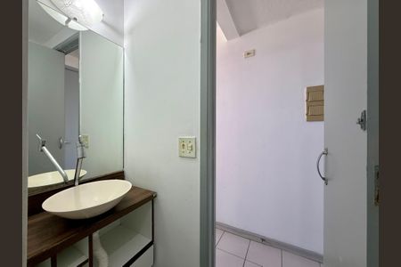 Apartamento à venda com 32m², 1 quarto e sem vagaBanheiro 