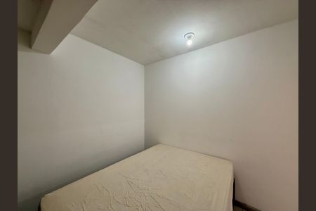 Apartamento à venda com 32m², 1 quarto e sem vagaQuarto 