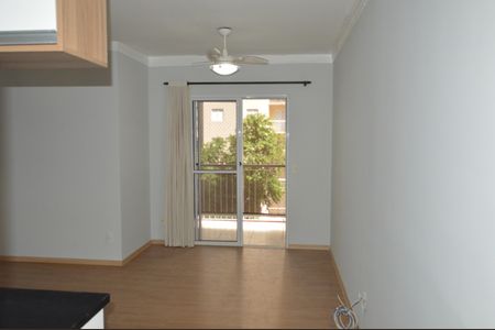 Sala de apartamento para alugar com 3 quartos, 72m² em Republica, Ribeirão Preto