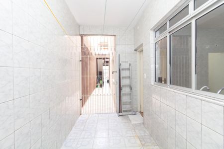 Casa para alugar com 80m², 2 quartos e sem vagaÁrea de Serviço