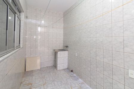 Casa para alugar com 80m², 2 quartos e sem vagaÁrea de Serviço