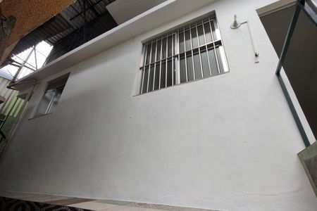 Casa para alugar com 100m², 1 quarto e 1 vaga Casa para alugar com 100m², 1 quarto e 1 vagaFachada