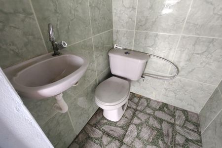 Casa para alugar com 100m², 1 quarto e 1 vaga Casa para alugar com 100m², 1 quarto e 1 vagaBanheiro 2