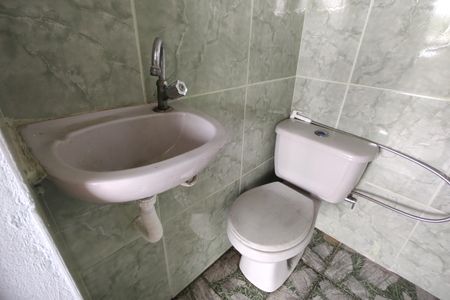 Casa para alugar com 100m², 1 quarto e 1 vaga Casa para alugar com 100m², 1 quarto e 1 vagaBanheiro 2