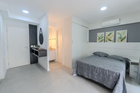 Quarto de kitnet/studio para alugar com 1 quarto, 35m² em Consolação, São Paulo