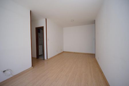 Sala de apartamento para alugar com 2 quartos, 75m² em Campinas, São José