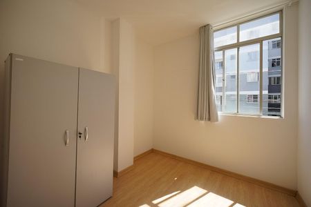 Apartamento para alugar com 75m², 2 quartos e sem vagaQuarto 2
