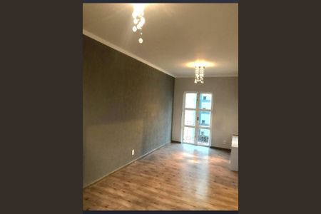 Apartamento à venda com 74m², 3 quartos e sem vagaFoto 01