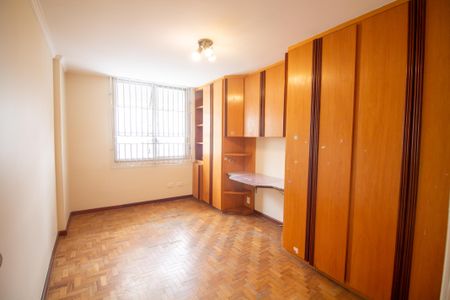 Apartamento para alugar com 216m², 4 quartos e 2 vagasQuarto 2