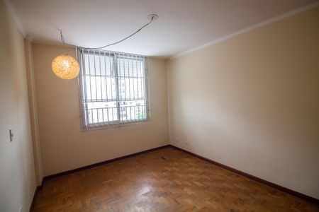 Apartamento para alugar com 216m², 4 quartos e 2 vagasQuarto 4 - Suíte