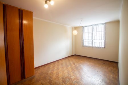 Apartamento para alugar com 216m², 4 quartos e 2 vagasQuarto 4 - Suíte